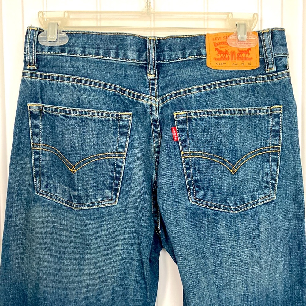 Levi's Men's 514 Straight Fit Jean !!